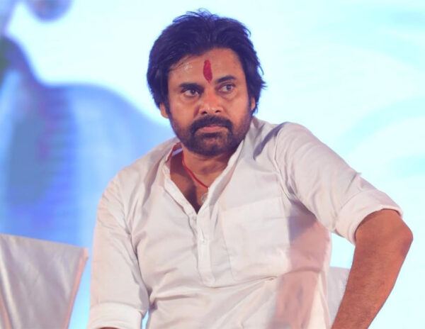 Pawan_Kalyan_Loose_Tongue