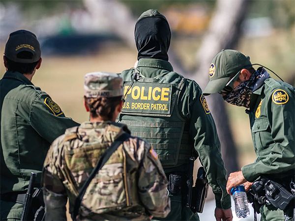 Two Indian Migrants Detained By U.S. Police