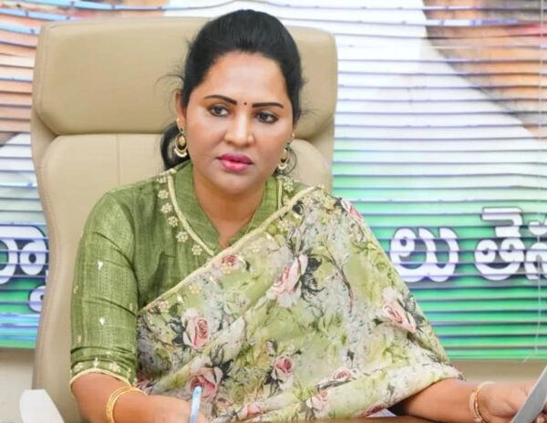 Vundavalli_Sridevi