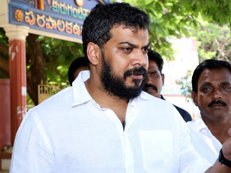 YSRCP_Nellore_Anil_Kumar_Yadav