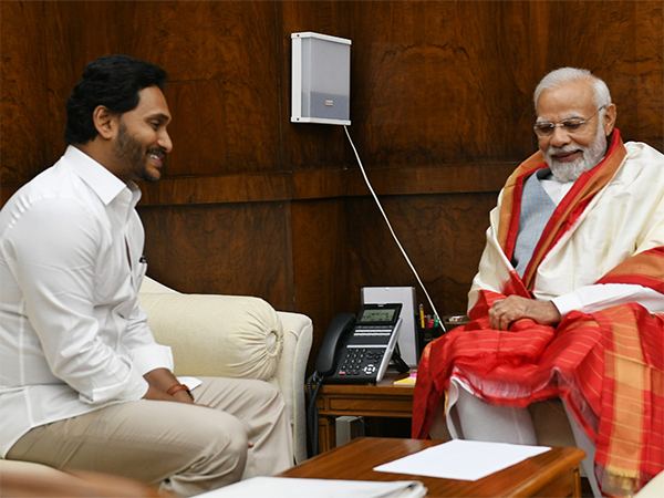 YS_Jagan_Narendra_Modi