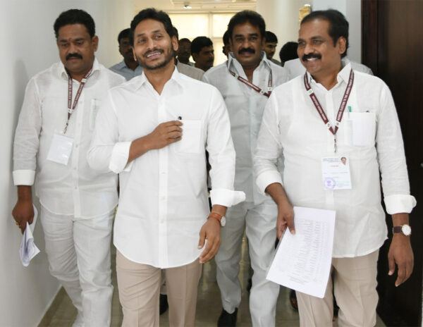 YS_Jagan_YSRCP_Ministers_MLA