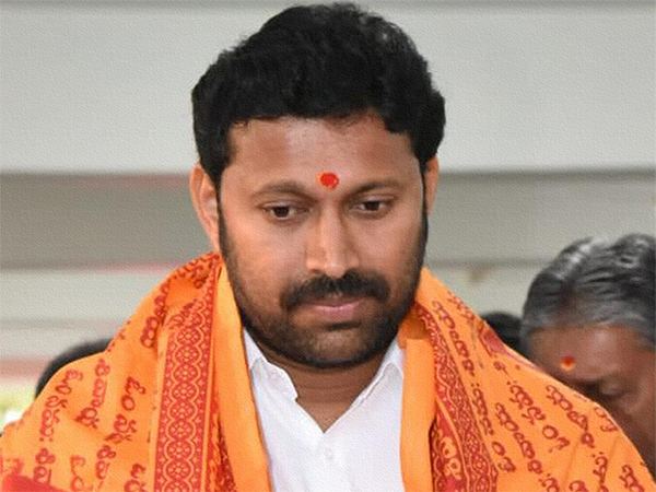 YS Avinash Reddy Bail Telangana High Court