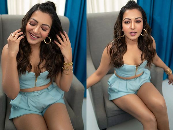 Catherine-Tresa-Hot