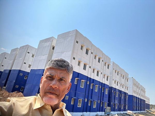 Chandrababu Naidu Selfie Nellore IDCO Houses
