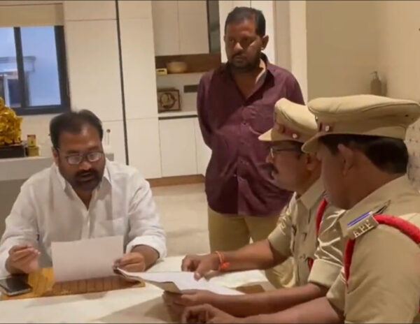 YSRCP_Kotamreddy-Sridhar-Reddy-Responds-House-Arrest