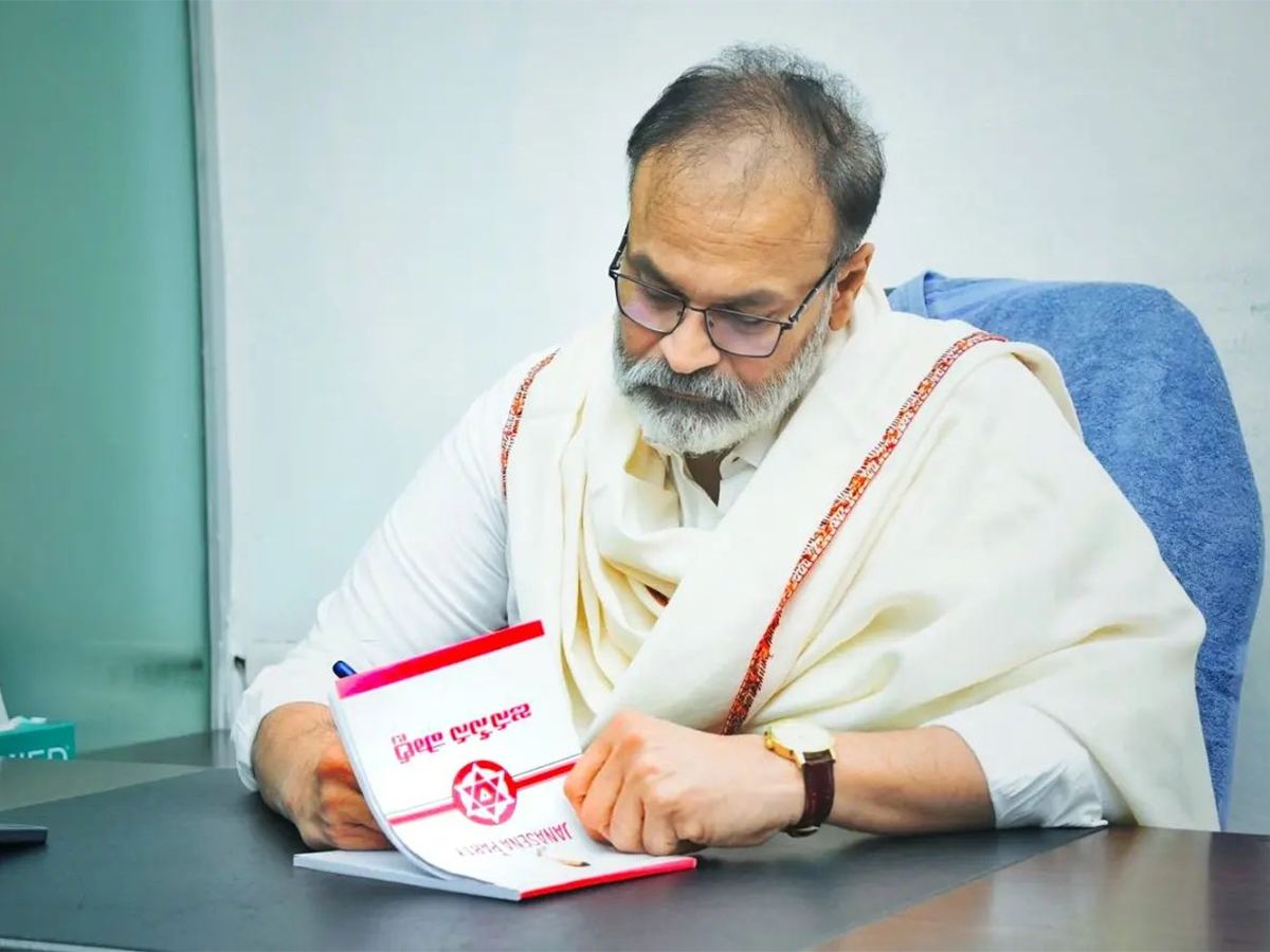 Nagababu-janasena