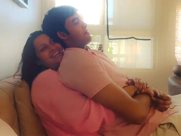 Renu Desai Akira Nandan