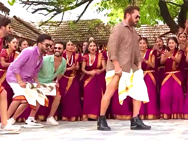 Salman Khan Dance Trolls