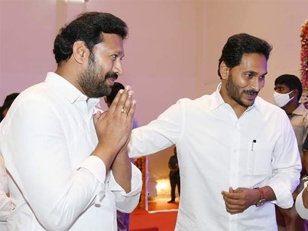 YS-Avinash-Reddy-Jagan