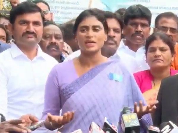 YS Sharmila About Vijayamma