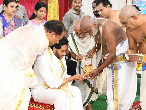 YS-Jagan-Personal-Yagam-With-Public-Money