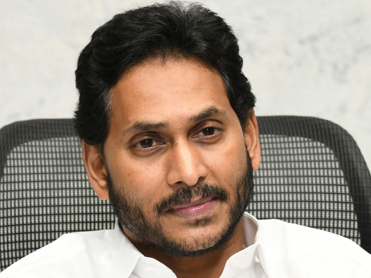 Jagan Planning Fake Capital Shift?