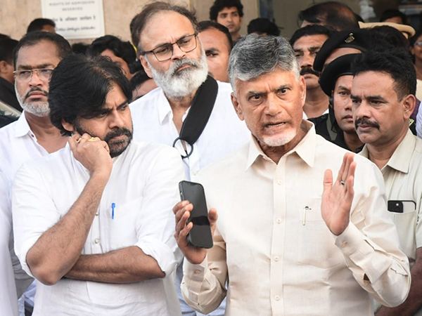 JanaSena-Pawan-Kalyan-TDP-Chandrababu-Naidu-