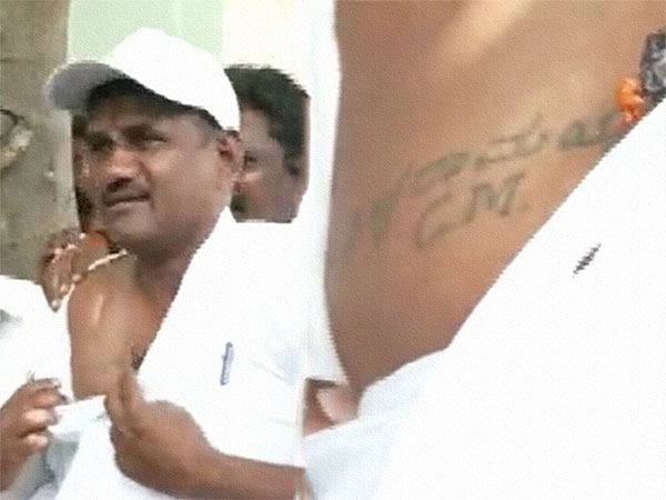 Siddaramaiah-CM-tattoo
