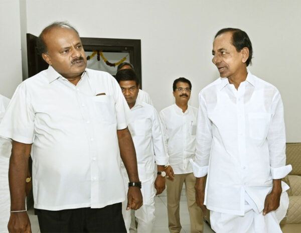 Kumaraswamy-KCR