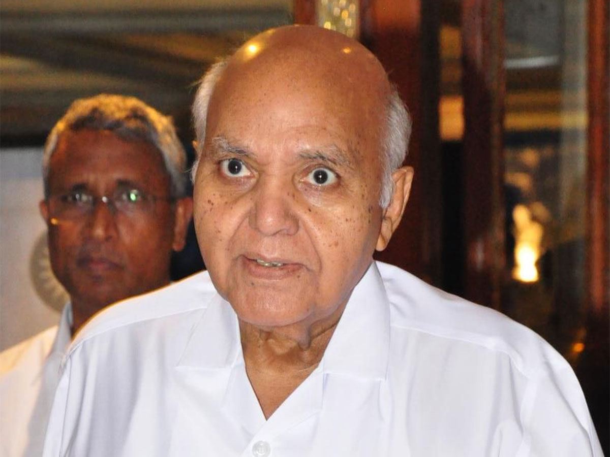 Ramoji-Rao-YS-Jagan
