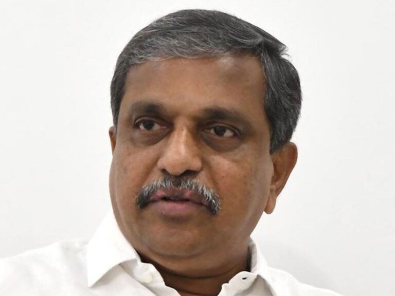 YSRCP-Sajjala-Rama-Krishna-Reddy