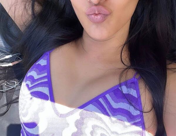 Shruti-Haasan-Lips