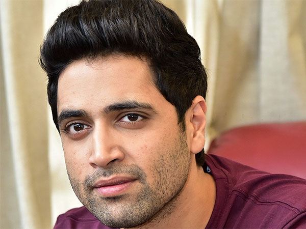 Adivi Sesh