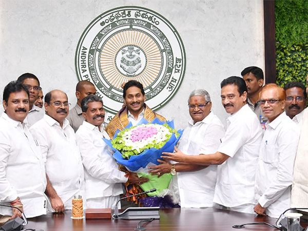 Andhra-Pradesh-Govt-Employees-YS-Jagan