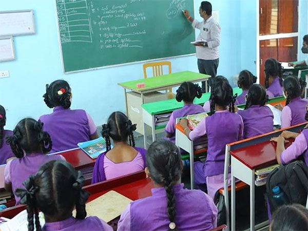 Andhra-Pradesh-Government-to-Introduce-TOEFL-Government-Schools