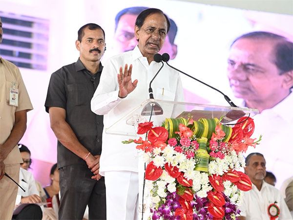CM KCR BRS