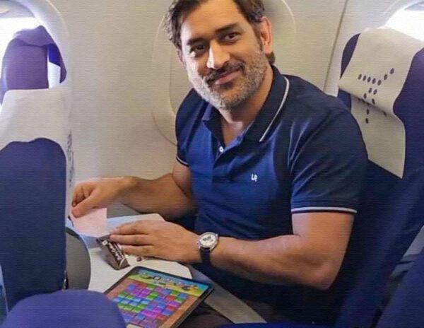 Candy-Crush-MS-Dhoni-Video