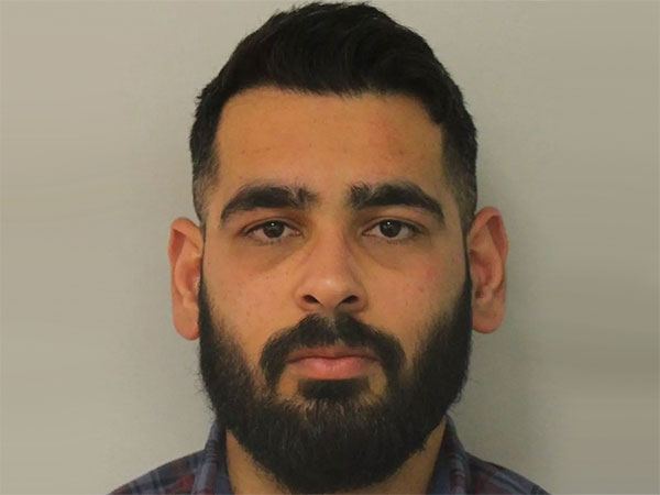 Met-Police-officer