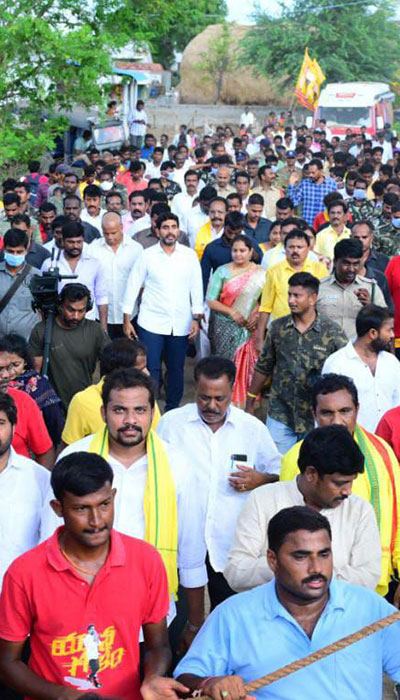 Nara Lokesh Yuvagalam Padayatra Day 142