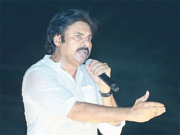 Pawan-Kalyan-Requests-Other-Hero-Fans-To-Vote-for-Him