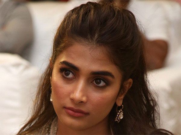 Pooja-Hegde-Downgraded-Remuneration