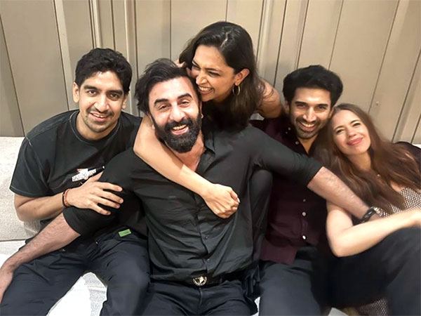 Ranbir Kapoor Deepika Padukone