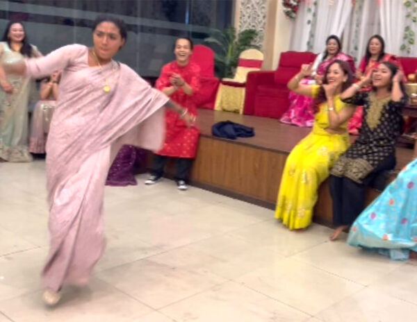 Saree Breakdance 