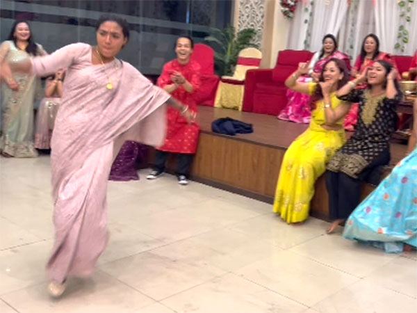Saree Breakdance
