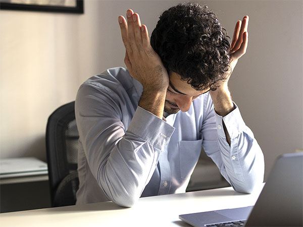 US Adults Diagnosed with Depression