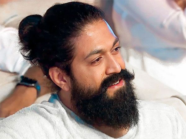 Yash Fans