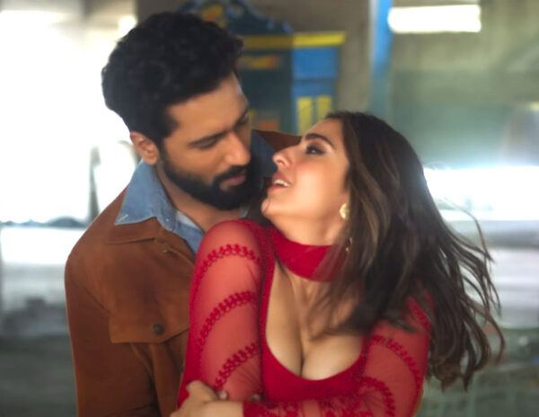 Zara Hatke Zara Bachke