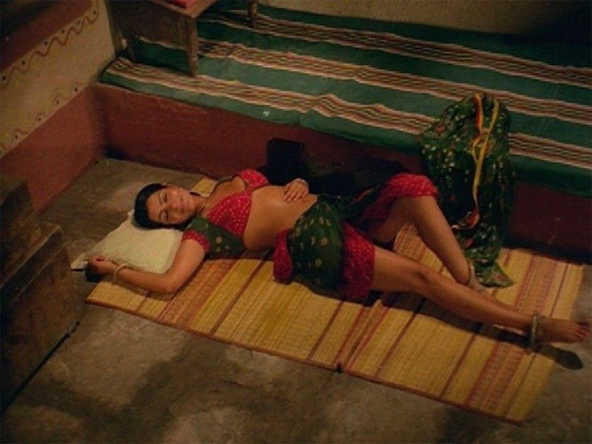 Zeenat Aman's Sizzling Heat-Beating Suggestion