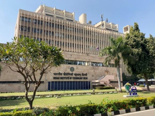 8000 IIT Students Dropped Out
