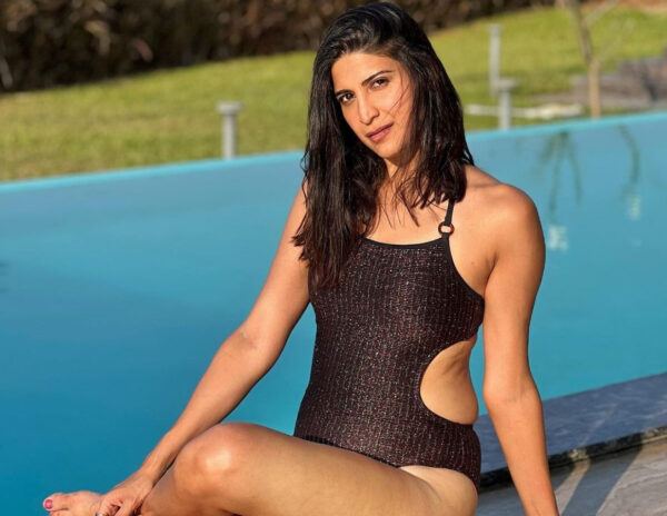 Aahana Stuns In Black Swimsuit
