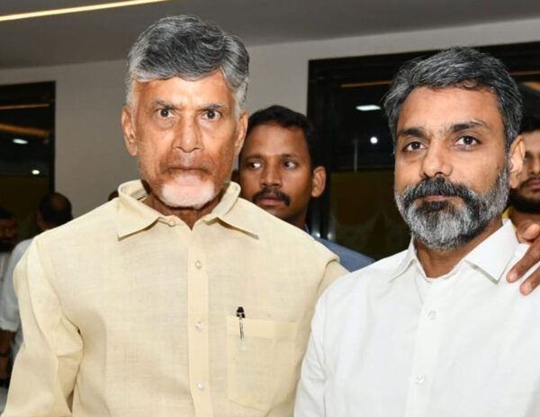 Boddu-Venkataramana-Chowdary-Chandrababu-Naidu
