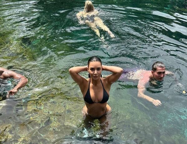 Kim Kardashians Nature