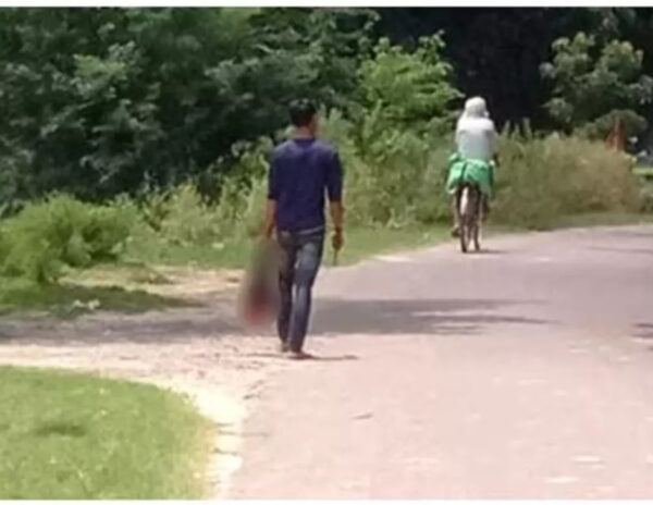 Man Kills Sister & Walks With Her Head