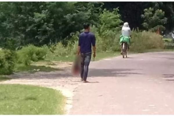 Man Kills Sister & Walks With Her Head