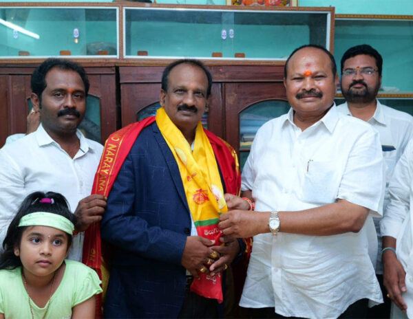 Minister Ambati Rambabu Follower YSRCP Legal Cell Joined TDP