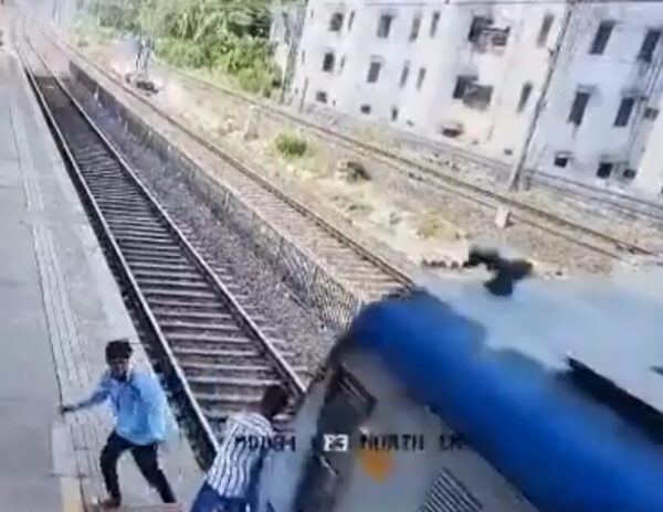 Mumbai Boy Hit Train