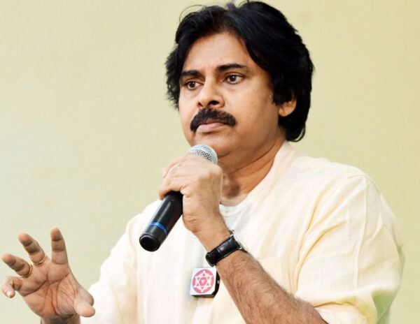 Pawan Kalyan Wife Crying