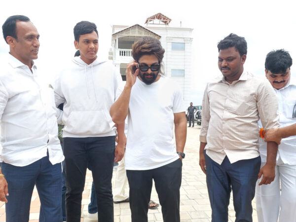 TDP-Muntimadugu-Keshava-Reddy-Allu-Arjun