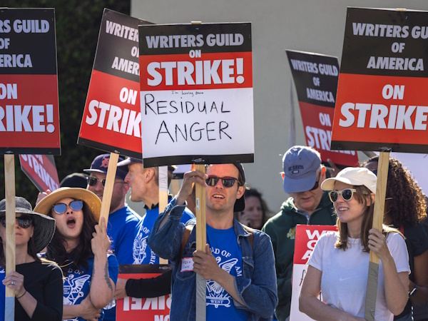 Writers-Strike-Spreads-UK